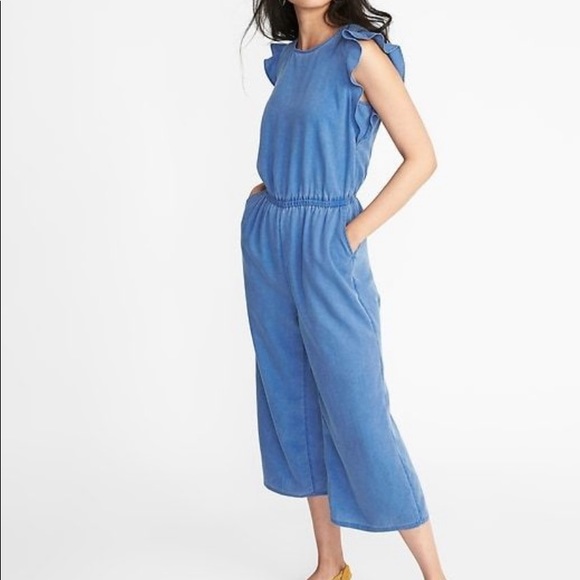 Old Navy Flutter Sleeve Jumpsuit - Picture 4 of 4